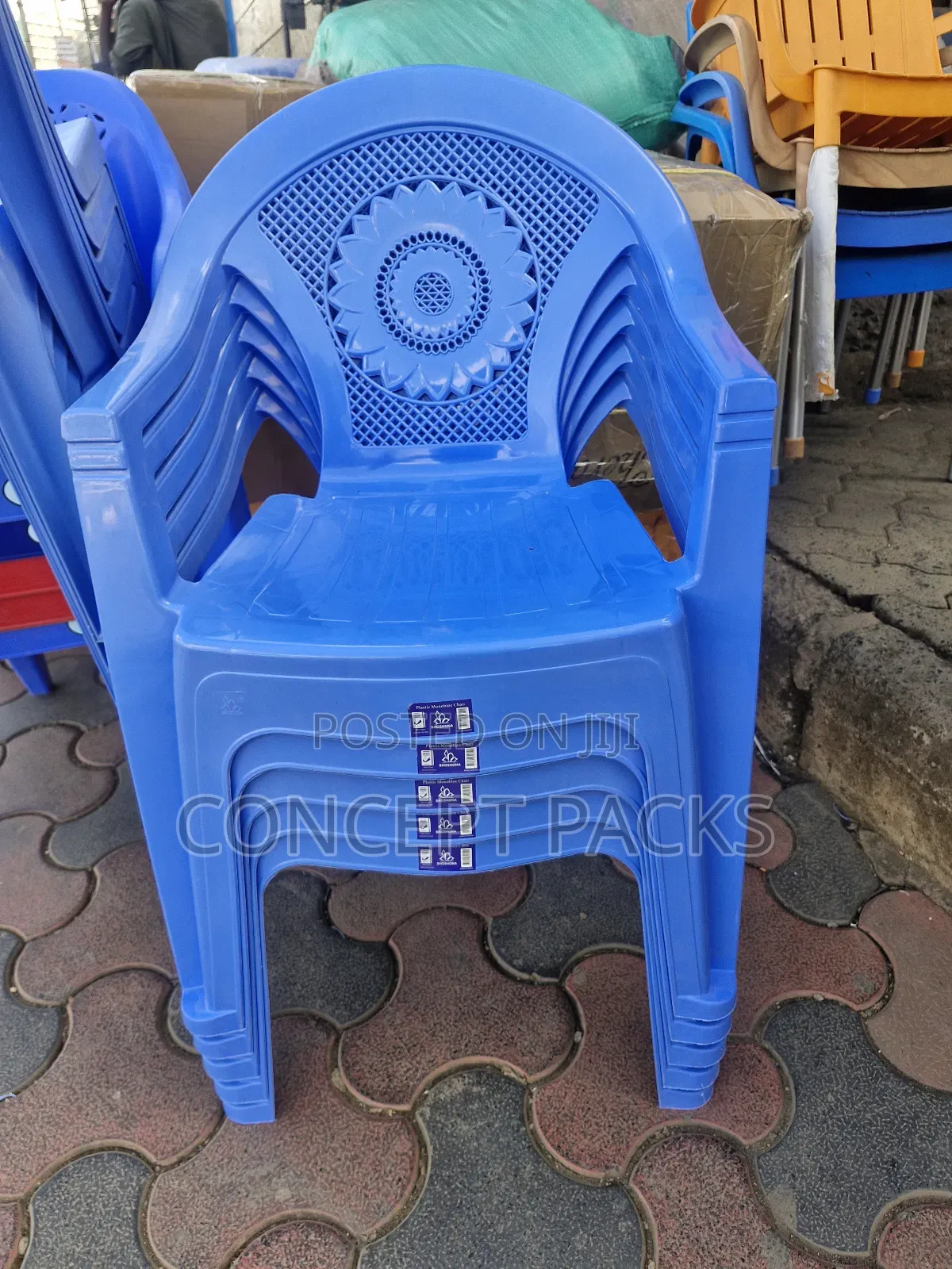 Oshwal Chair With Arms.Shoshona Brand
