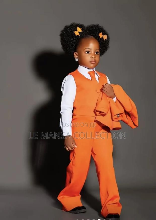 Executive Official Suits - thumbnail 3