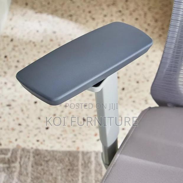 Office Chairs; High Back Classic Ergonomic Made White Office Seat - thumbnail 4