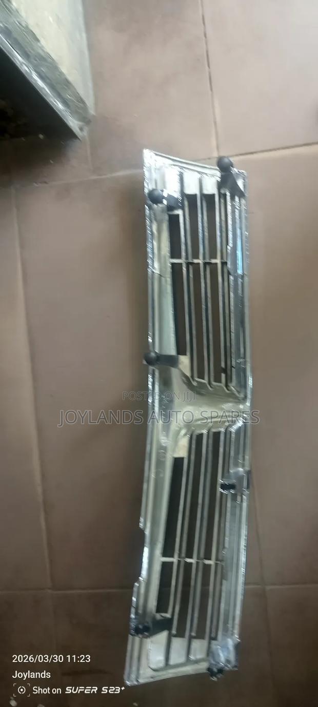 Mitsubishi Lancer Ck4 Grille Chrome - thumbnail 2
