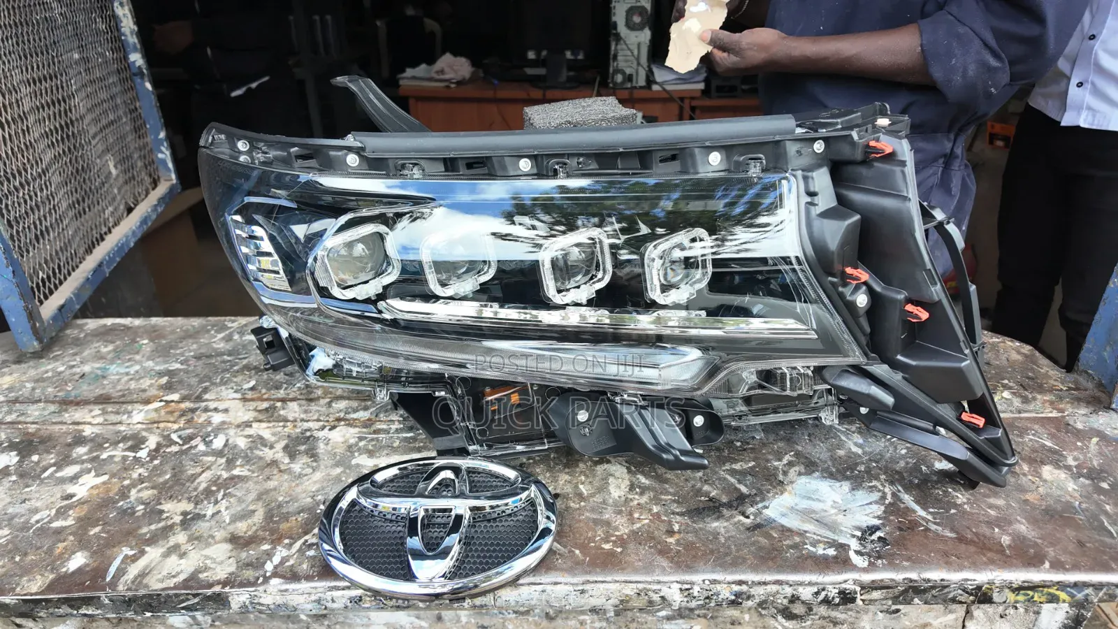 Toyota Prado 2018-2022 RHS Headlight