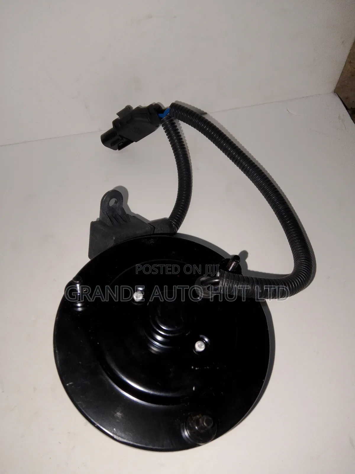 Motor Fan Kia Sorento 2003 (Genuine Parts)