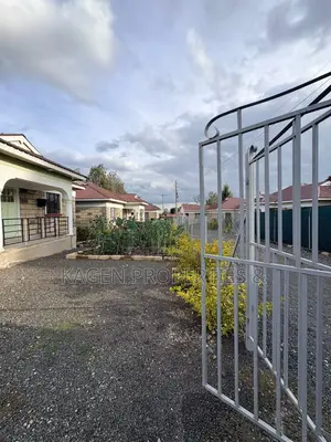 3bdrm Bungalow in Matasia for sale