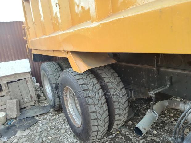 Mitsubishi Fuso - thumbnail 5