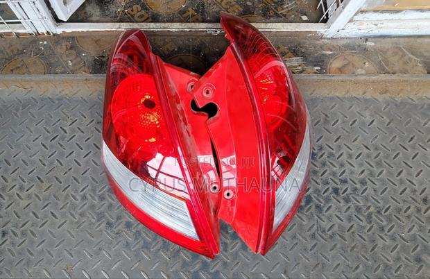 Swift 2014taillight - thumbnail 2