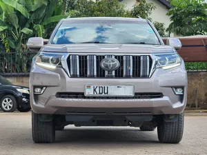Toyota Land Cruiser Prado 3.0 190hp 2018 Gold