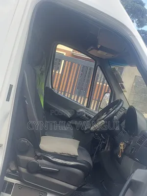 Mercedes-Benz Sprinter 2013 White