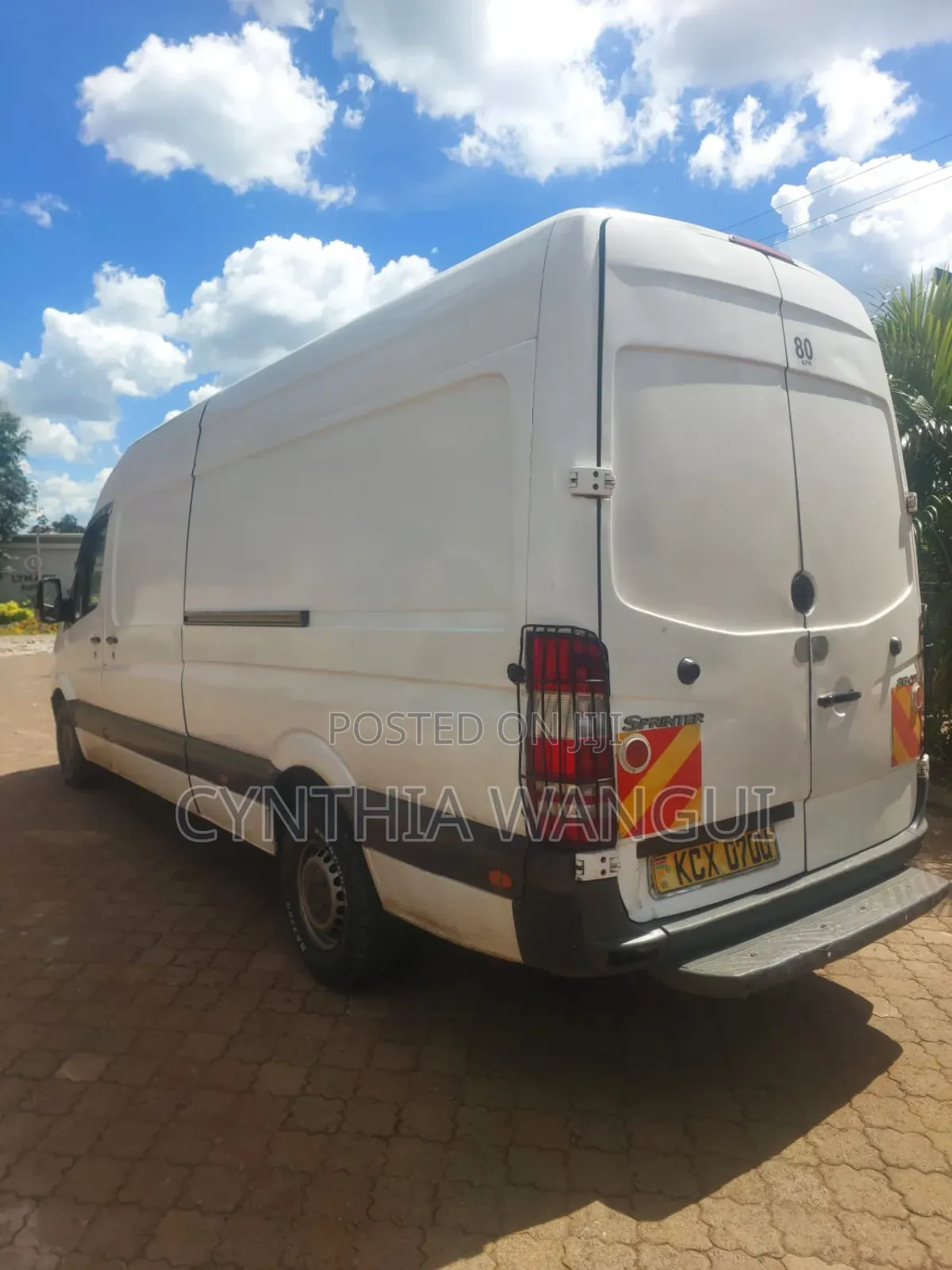 Mercedes-Benz Sprinter 2013 White