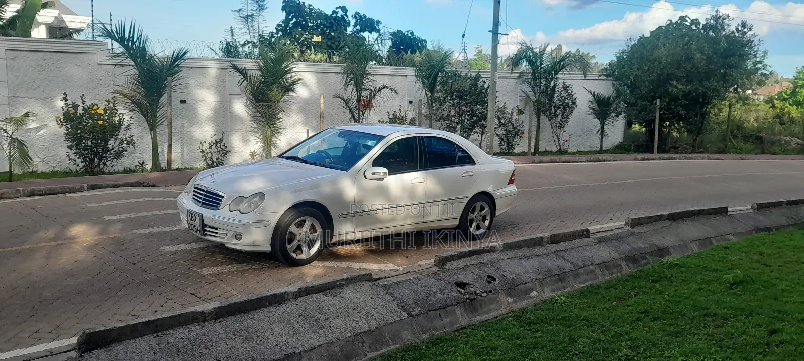 Mercedes-Benz C180 2007 White