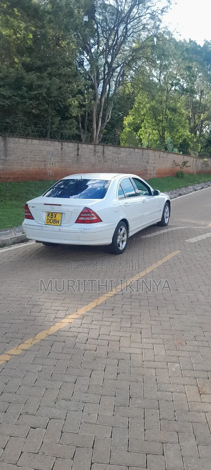 Mercedes-Benz C180 2007 White