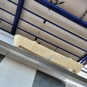 Universal Nissan Note Rear Spoiler