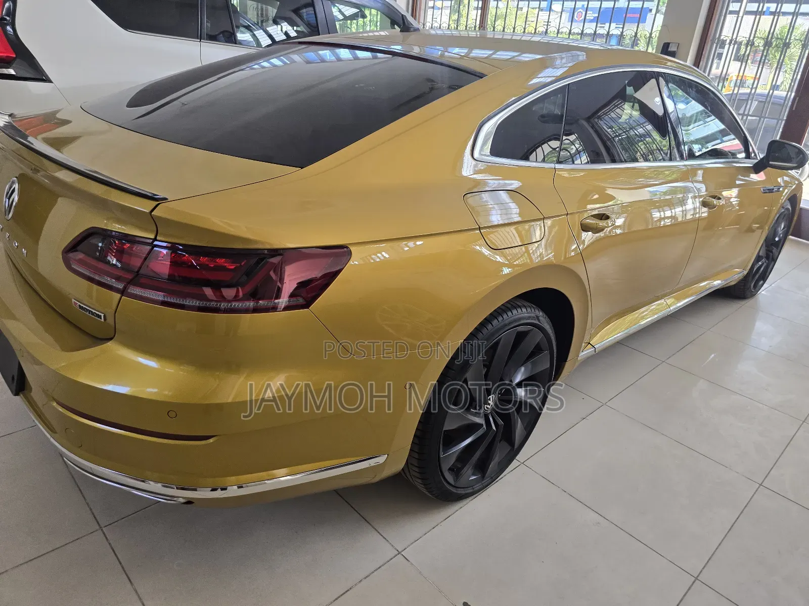 Volkswagen Arteon 2020 Yellow