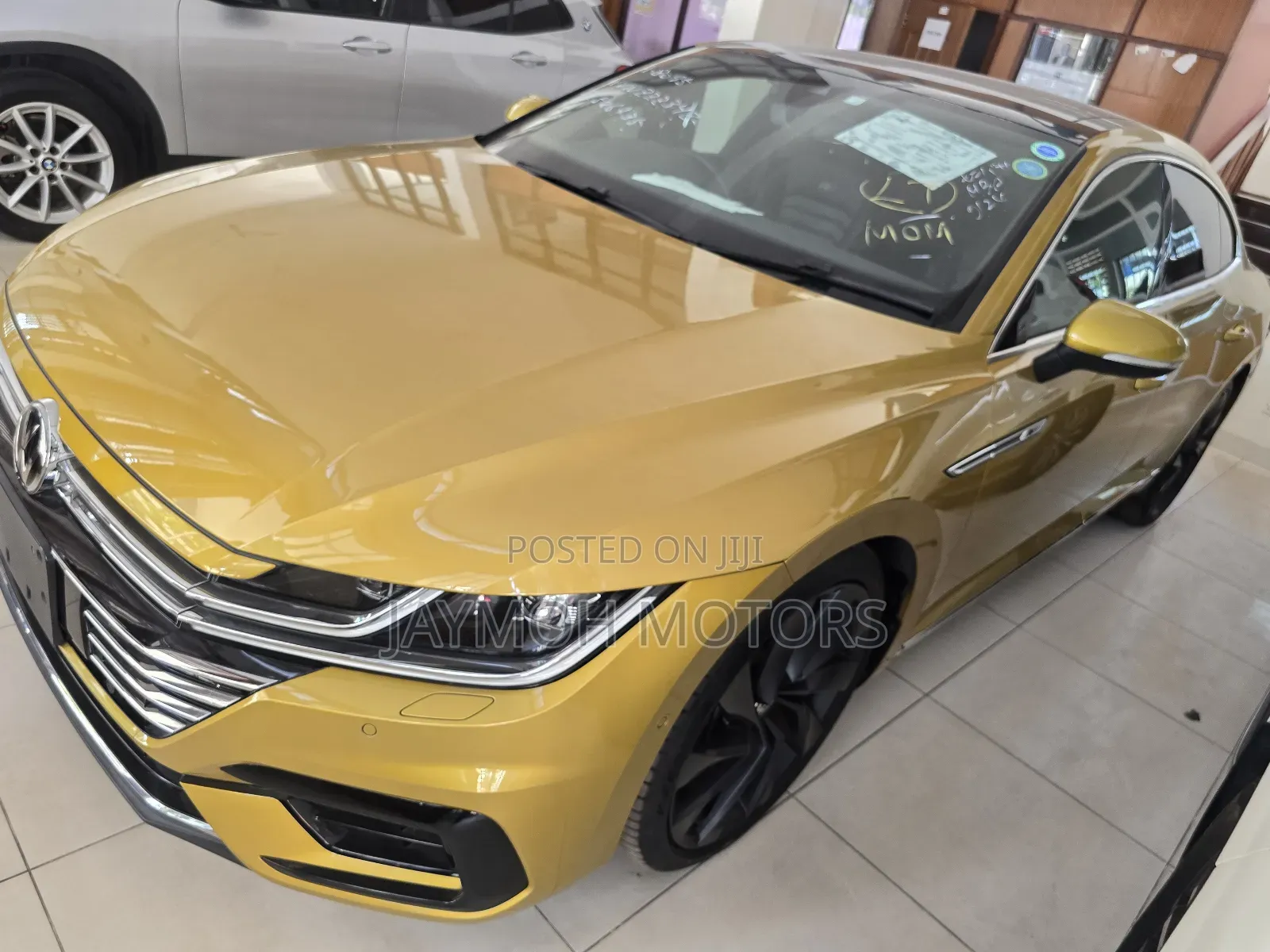 Volkswagen Arteon 2020 Yellow