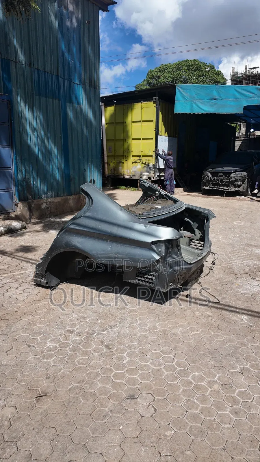 BMW F10 Rear Cut Shell