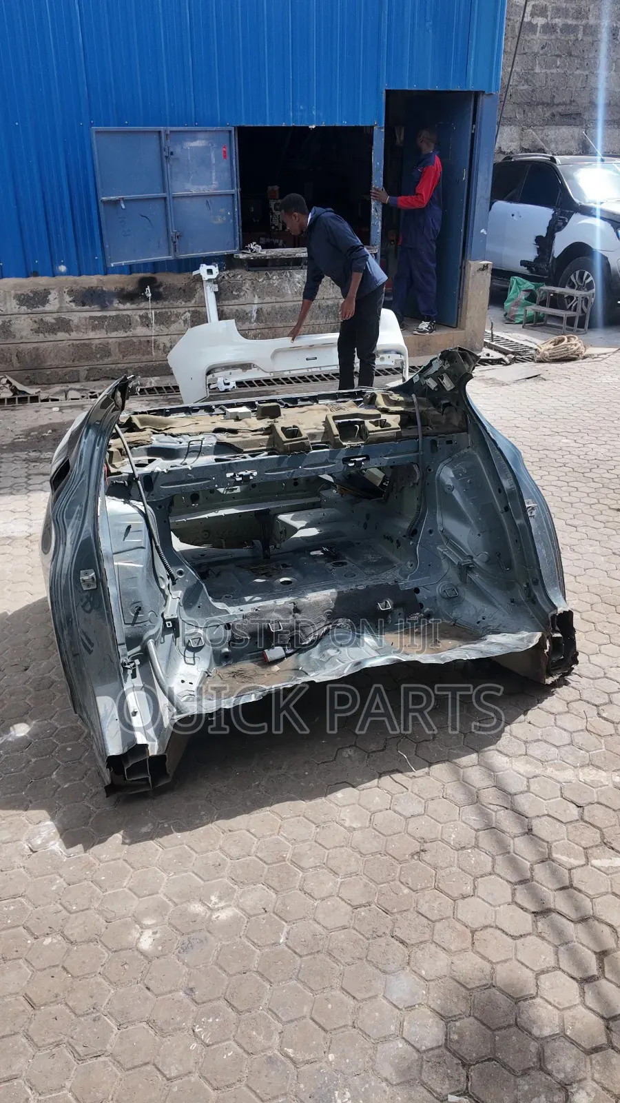 BMW F10 Rear Cut Shell