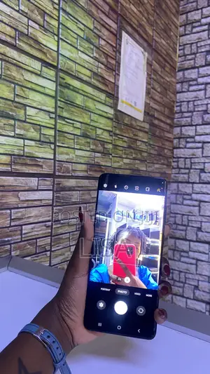 Samsung Galaxy S20+ 5G 128 GB Black