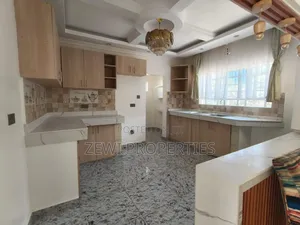 3bdrm Bungalow in Kandisi for sale