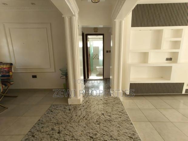 3bdrm Bungalow in Kandisi for sale - thumbnail 11