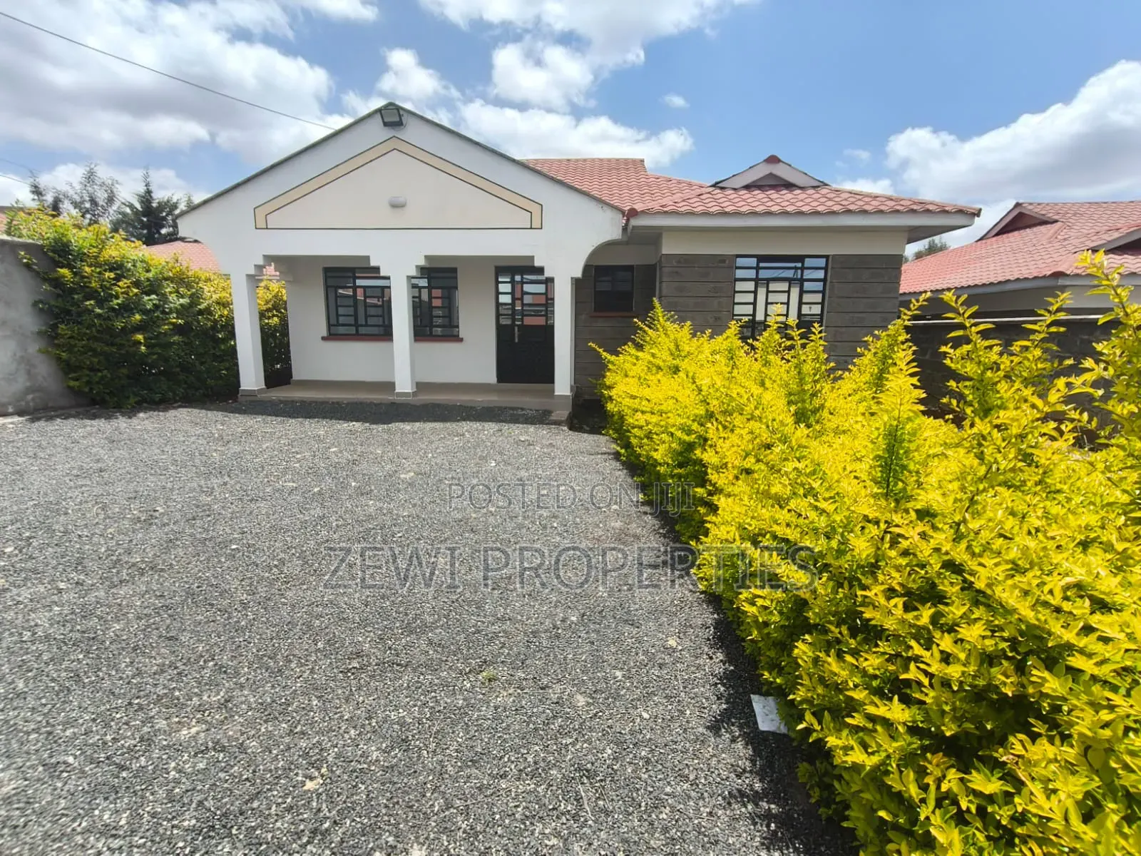 3bdrm Bungalow in Rimpa for sale