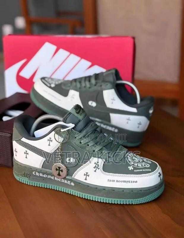 Nike Air Force 1 Custom – Unique Trendy Streetwear Sneakers - main view