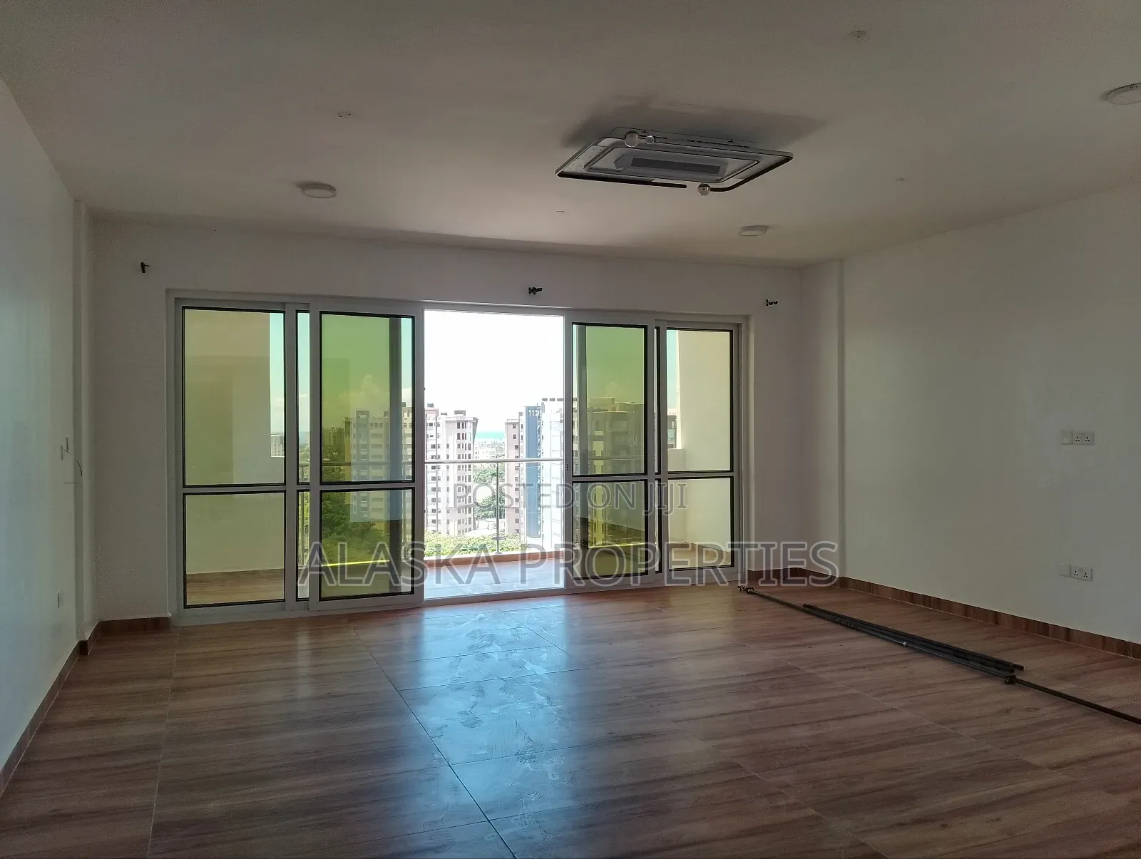 3bdrm Apartment in Nyali Estate for rent