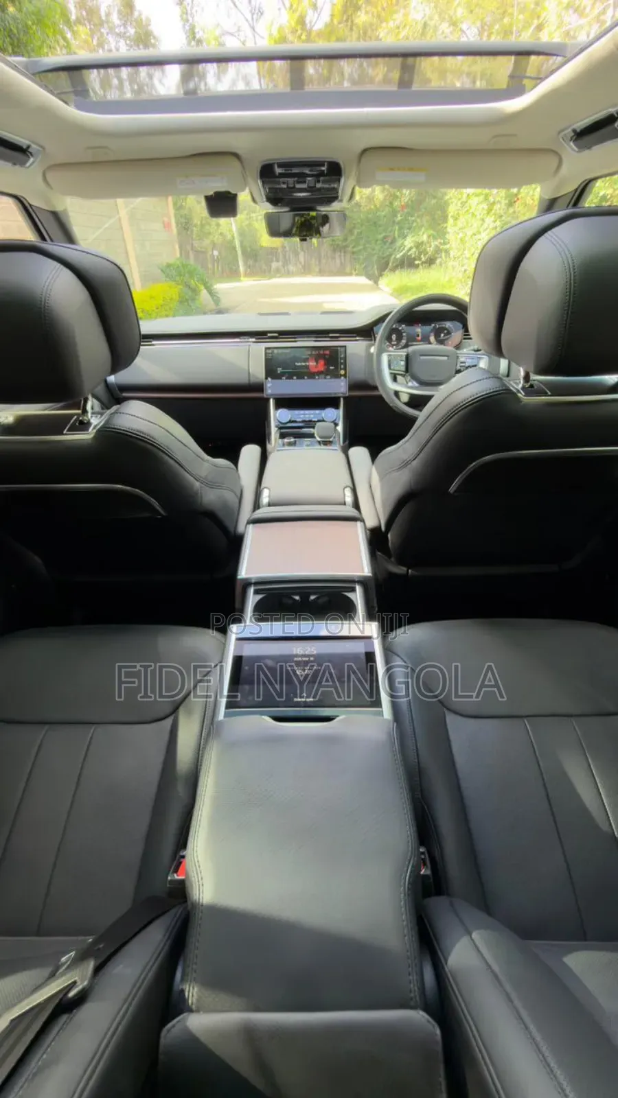 Land Rover Range Rover Vogue 2023 White