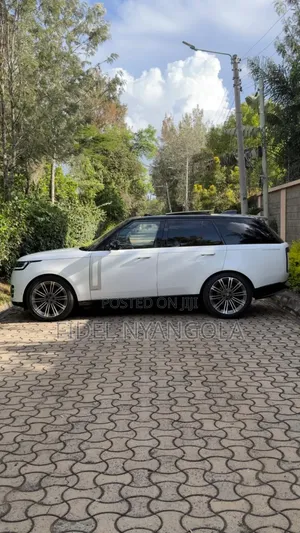 Land Rover Range Rover Vogue 2023 White