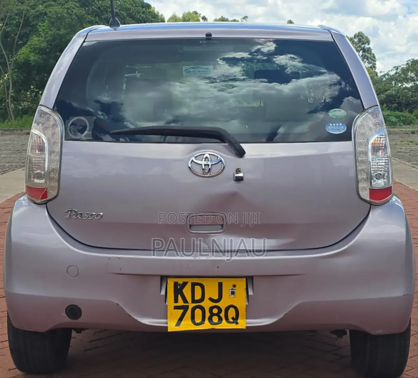 Toyota Passo 2015
