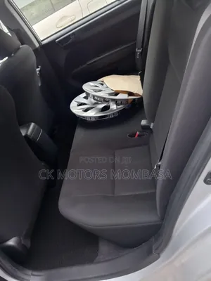 Toyota Axio 2019 Silver