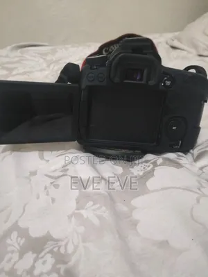 Canon 80d for Sale .It Comes With a 55_250mm Lens Battery and Charger