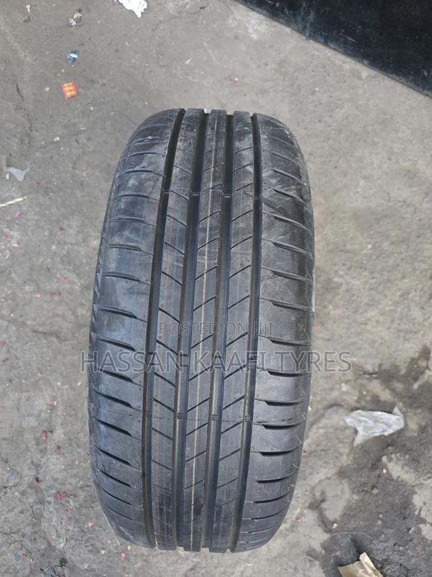 225/55r17 Bridgstone Tyre (Poland) - thumbnail 2