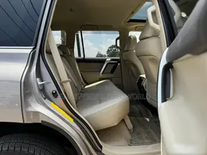 Toyota Land Cruiser Prado 2020