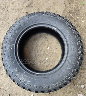 245/70r17 Maxtrek Tyre (10pr)