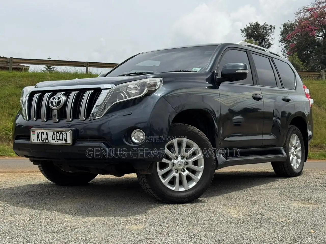 Toyota Land Cruiser Prado 2014