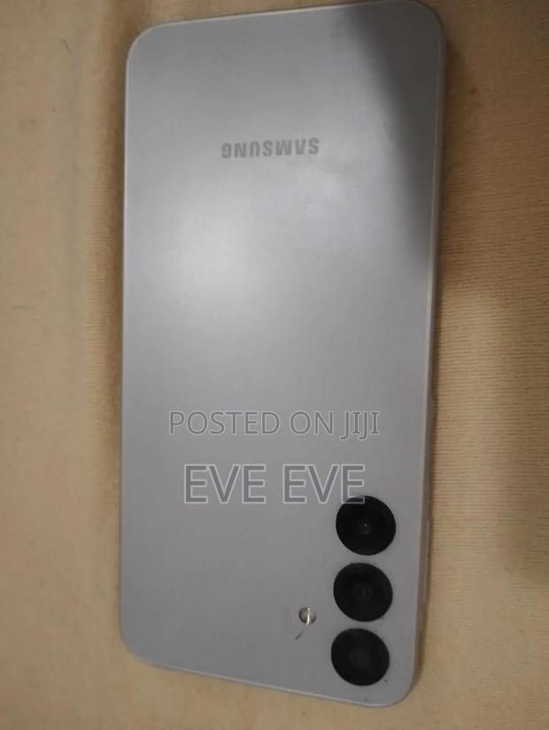Samsung Galaxy A16 128 GB Gray - thumbnail 2