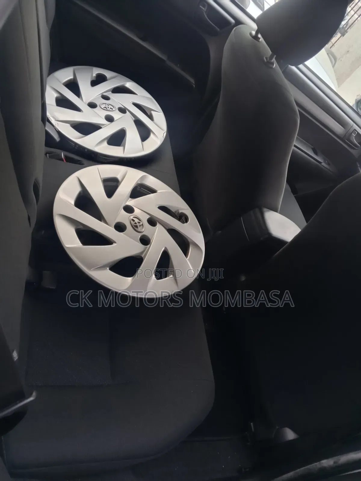 Toyota Corolla Fielder 2019 White
