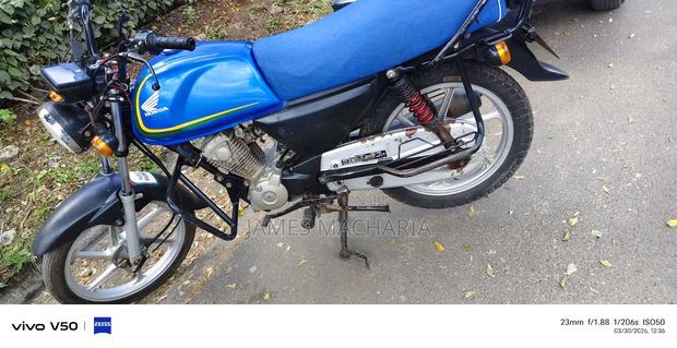 Honda CB 2025 Blue - thumbnail 4