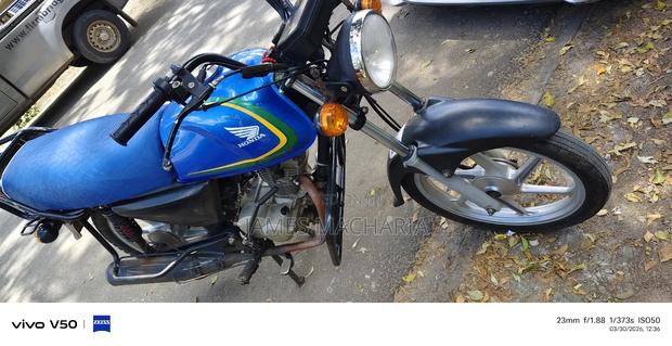 Honda CB 2025 Blue - thumbnail 5