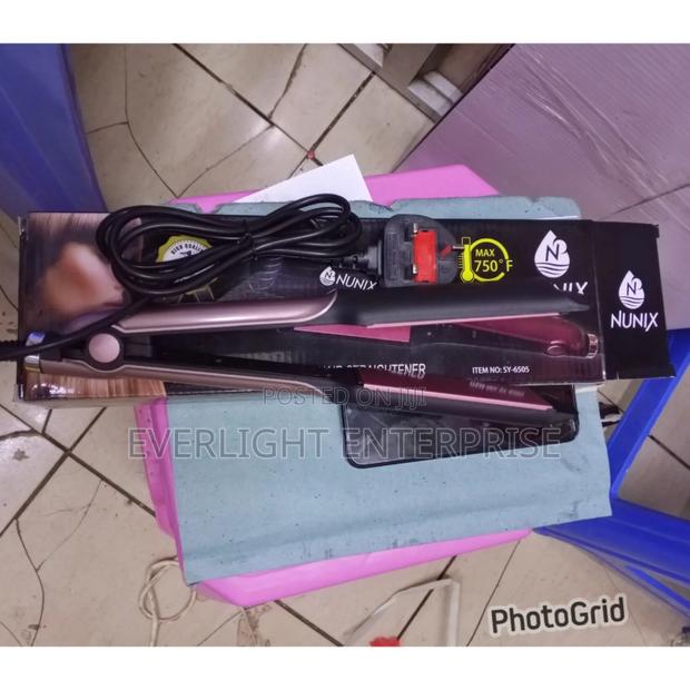 Nunix Hair Straightener