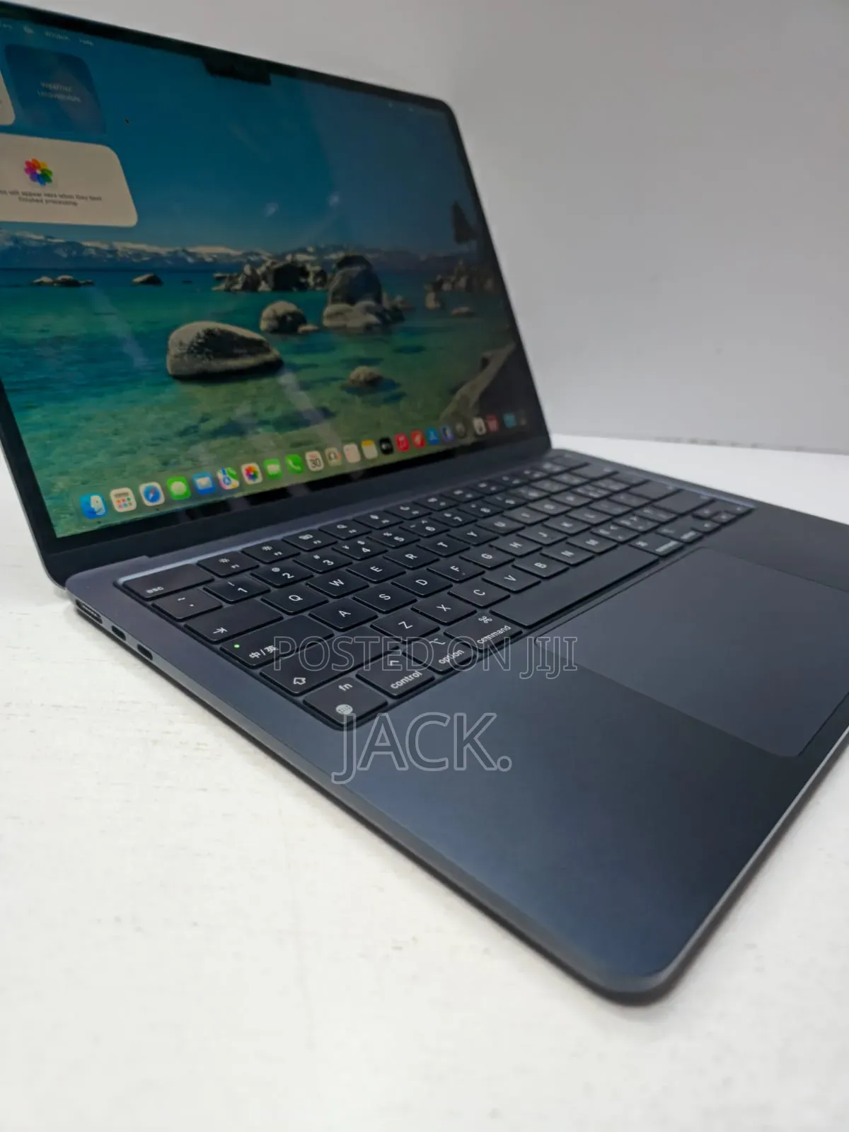Laptop Apple MacBook Air 2022 M2 16GB Apple M2 SSD 512GB