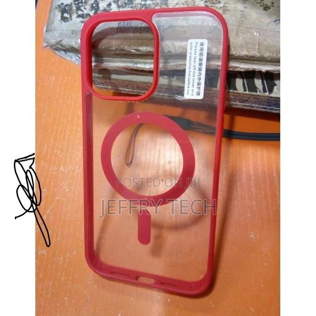 iPhone 14 Pro Max Megsafe Protective Case + the Glass Protector - thumbnail 2