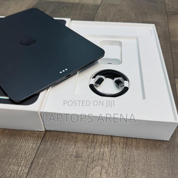 New Apple iPad Pro 256 GB Gray - main view