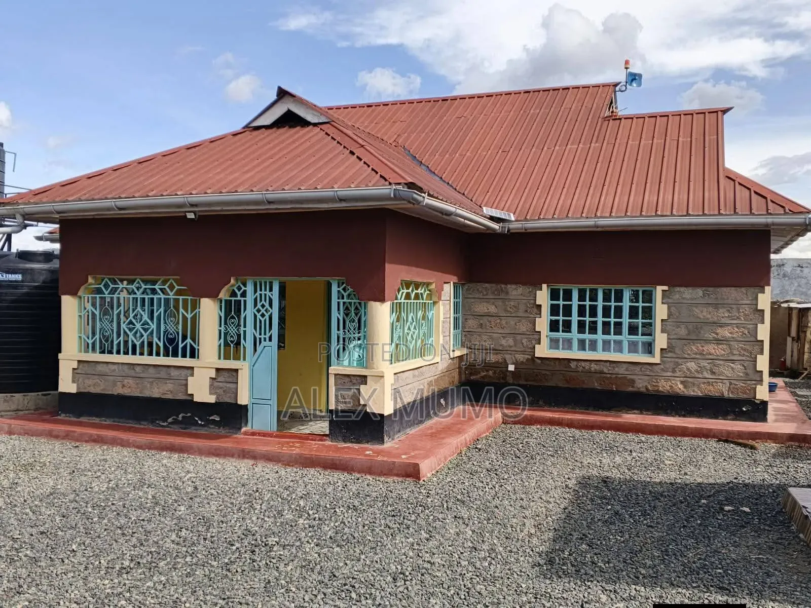 Furnished 3bdrm Bungalow in Junction for sale