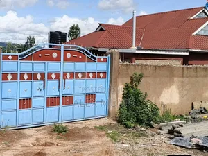 Furnished 3bdrm Bungalow in Junction for sale