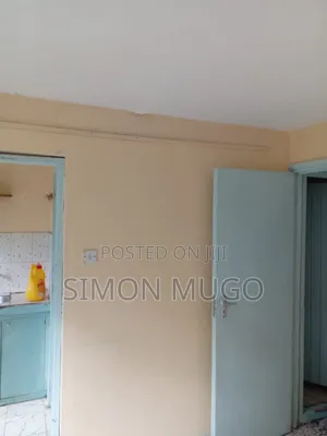 3bdrm Maisonette in Komarock for sale