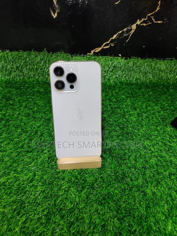 New Apple iPhone 14 Pro Max 256 GB Gold - thumbnail 5