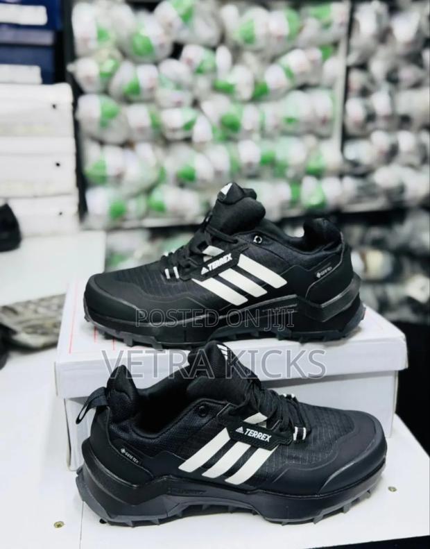 Adidas Terrex – Black White – Outdoor Streetwear Sneakers