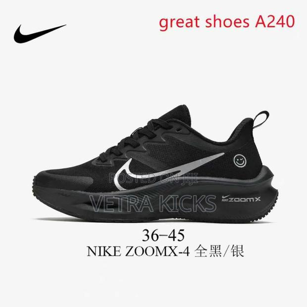 Nike Air Max Zoom – Running Training Sneakers - thumbnail 4