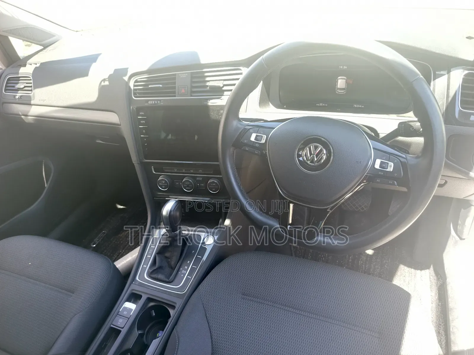 Volkswagen Golf 2018 White