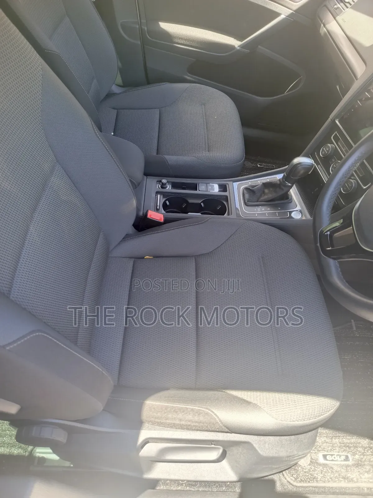 Volkswagen Golf 2018 White